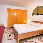Raguz Apartman *