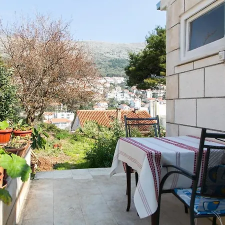 Apartment Raguz *
